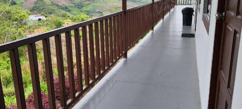 昆达山蓝山别墅(Blue Mountain Lodge Kundasang)图片