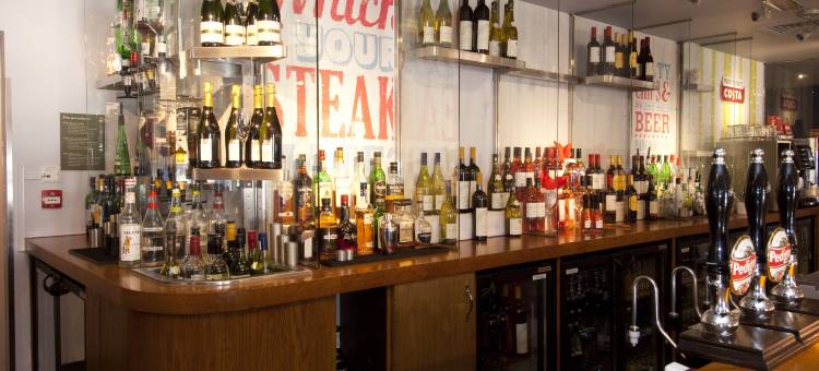 伯顿特伦特中心普瑞米尔酒店(Premier Inn Burton On Trent Central)图片