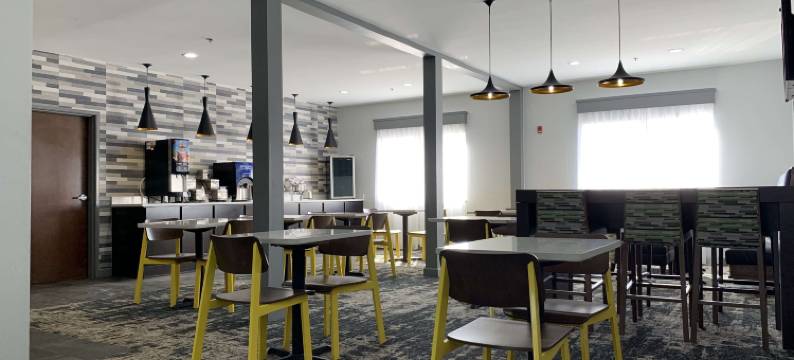 奥利夫布兰奇贝斯特韦斯特优质套房酒店(Best Western Plus Olive Branch Hotel  Suites)图片