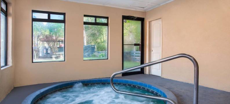 湖城温德姆呗盟酒店(Baymont by Wyndham Lake City)图片