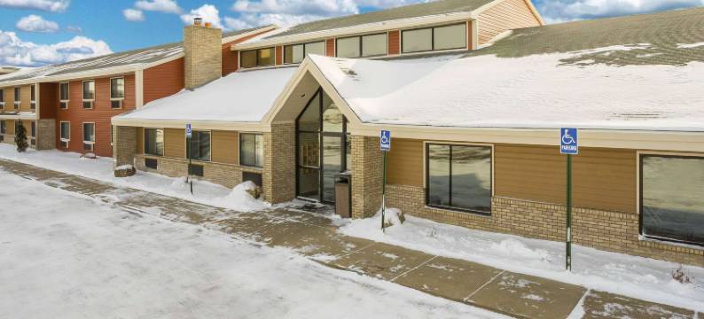 苏福尔斯美吟温德姆酒店(AmericInn by Wyndham Sioux Falls)图片