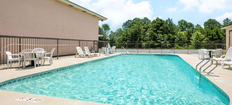 艾肯20号州际公路戴斯酒店(Days Inn by Wyndham Aiken - Interstate Hwy 20)图片