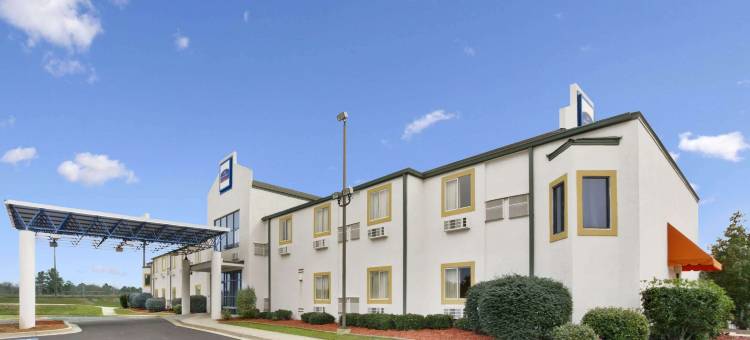 格鲁吉亚提夫顿I-75 温德姆豪生酒店(Howard Johnson by Wyndham Tifton GA I-75)图片