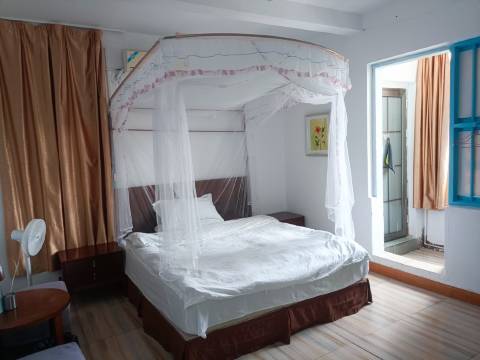 龙岩汀龙旅馆(动车站店)