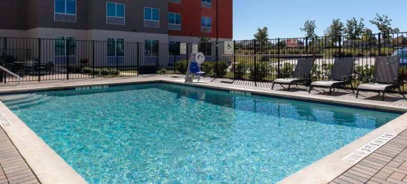 利安德智选假日套房酒店(Holiday Inn Express & Suites LEANDER by IHG)图片