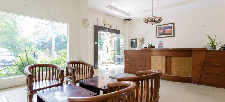 拉亚那各勾2号红门旅馆(RedDoorz @ Raya Ngagel 2)图片