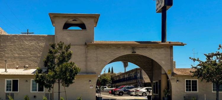 罗德威酒店-圣地亚哥南国家城市(Rodeway Inn National City San Diego South)图片