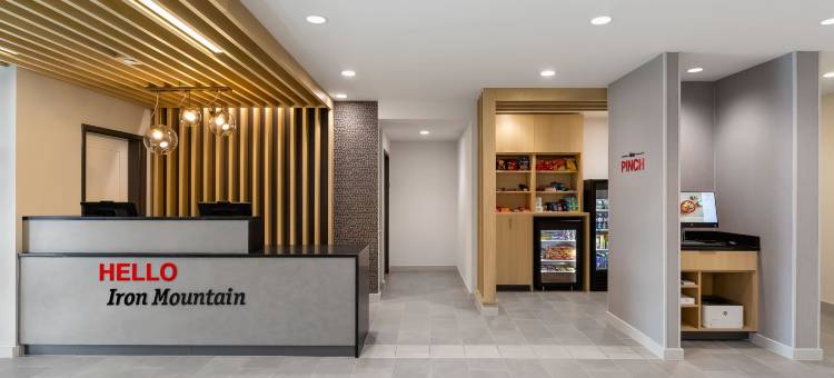 艾恩芒廷唐普雷斯套房酒店(TownePlace Suites Iron Mountain)图片