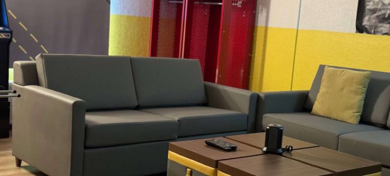 布卢明顿-机场速8酒店(Super 8 by Wyndham Bloomington/Airport)图片