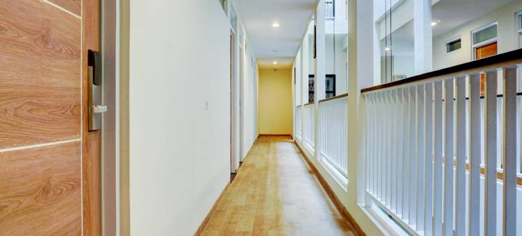 OYO 90629 斯伦森之家酒店(OYO 90629 the Home Srengseng)图片