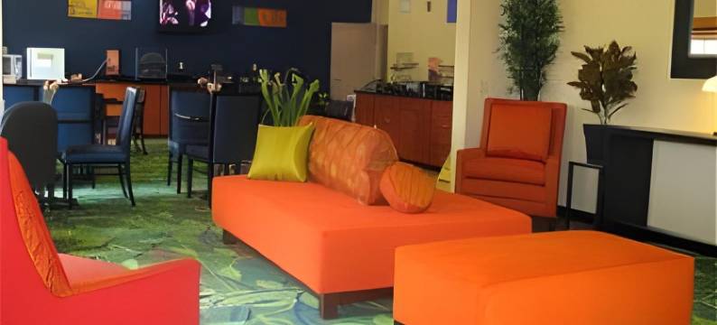 昆西万枫酒店及套房(Fairfield Inn & Suites Quincy)图片