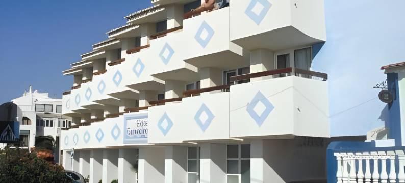 卡武埃鲁广场酒店(Hotel Carvoeiro Plaza)图片