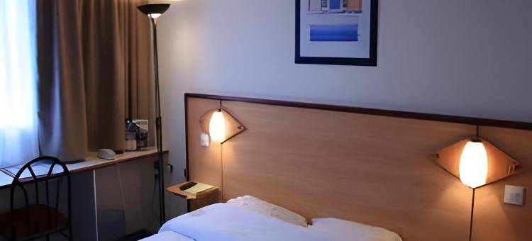 勒莱克胡昂布雷斯特布里特酒店(Brit Hotel Brest le Relecq Kerhuon)图片