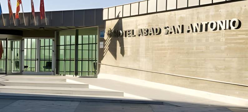 圣安东尼奥阿巴德酒店(Arva Abad San Antonio)图片