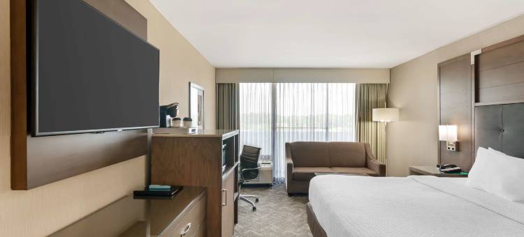 Best Western Premier Kansas City Sports Complex Hotel图片
