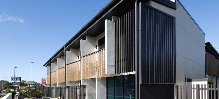 格伦套房酒店(The Glen Hotel and Suites)图片