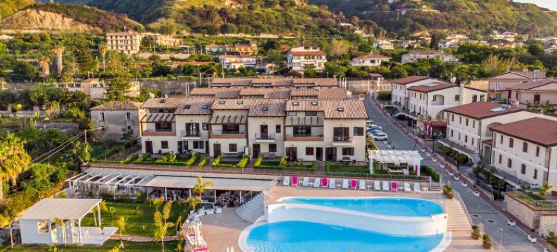 森蒂多米奇勒吉亚特罗佩亚度假村(Sentido Michelizia Tropea Resort)图片