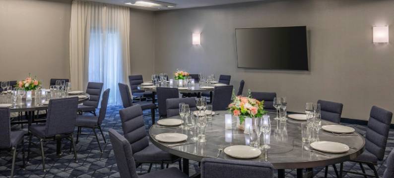 波士顿安多弗万怡酒店(Courtyard Boston Andover)图片