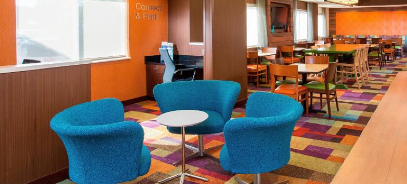 南本德米沙沃卡万枫酒店套房(Fairfield Inn & Suites South Bend Mishawaka)图片