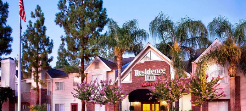 贝克斯菲尔德居家酒店(Residence Inn Bakersfield)图片