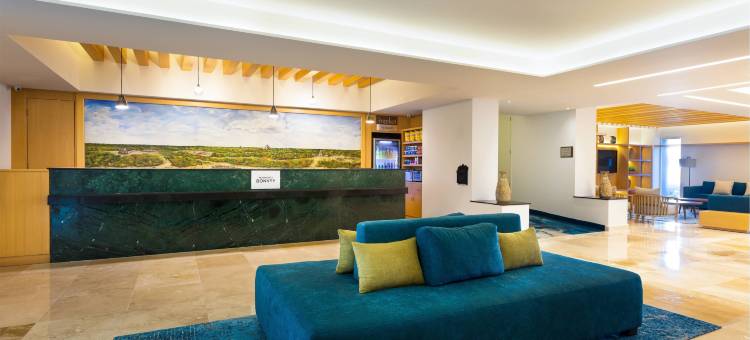 坎昆机场万怡酒店(Courtyard Cancun Airport)图片