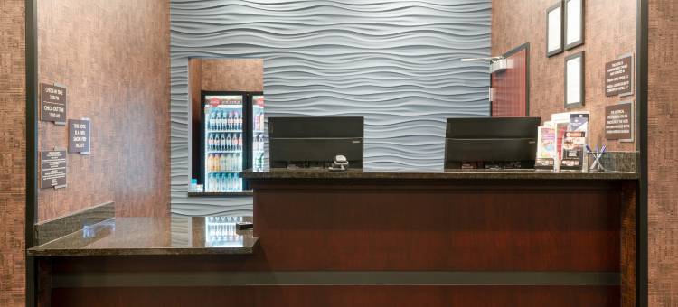 鹅卵石酒店和套房 - 林登(Cobblestone Hotel & Suites - Lynden)图片