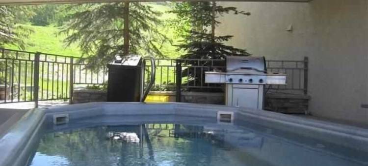 True Ski-in Ski-out 2BR Condo covered parking Great View STR 303550图片