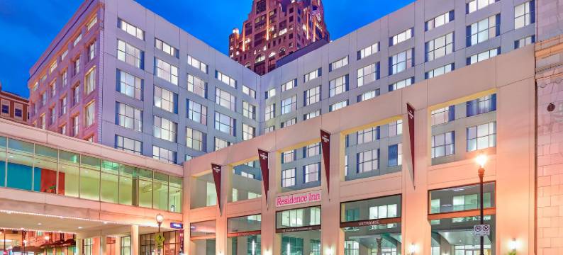密尔沃基市中心Residence Inn 酒店(Residence Inn Milwaukee Downtown)图片