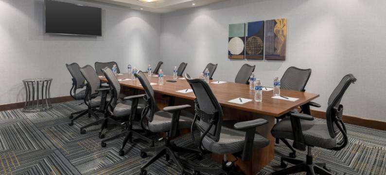 凤凰城北欢乐谷Homewood Suites by Hilton(Homewood Suites by Hilton Phoenix North-Happy Valley)图片