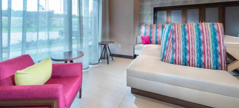 咸普顿客栈与套房康威(Hampton Inn & Suites Conway)图片