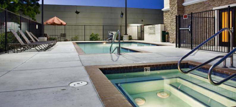 希尔顿欢朋酒店-布伦特伍德(Hampton Inn Brentwood)图片