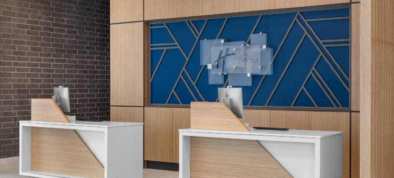 蒙特利尔圣洛朗机场智选假日酒店(Holiday Inn Express MONTREAL AIRPORT - ST-LAURENT by IHG)图片