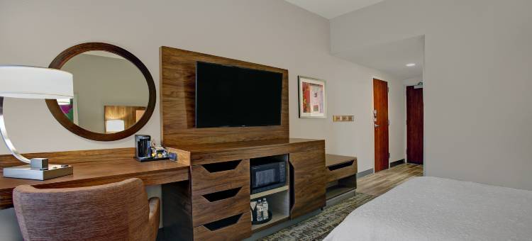 索尔兹伯里欢朋酒店(Hampton Inn Salisbury)图片