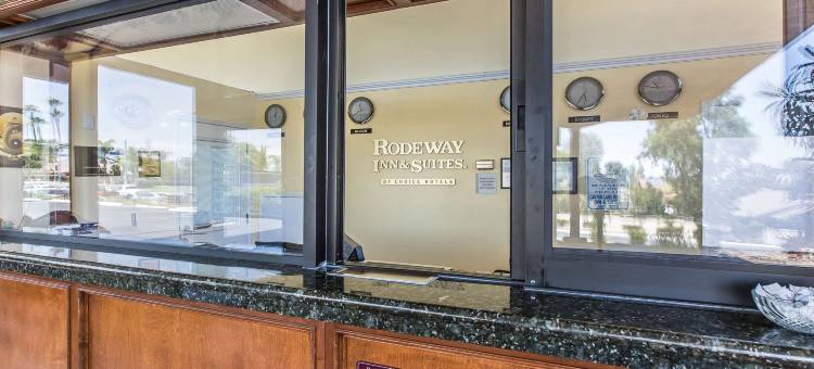 峡谷湖梅尼菲西罗德威套房酒店(Rodeway Inn & Suites Canyon Lake-Menifee West)图片