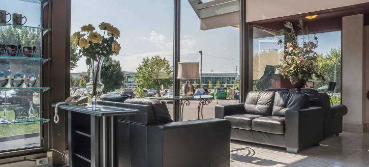 维法斯维罗德威酒店(Rodeway Inn Fallsview)图片