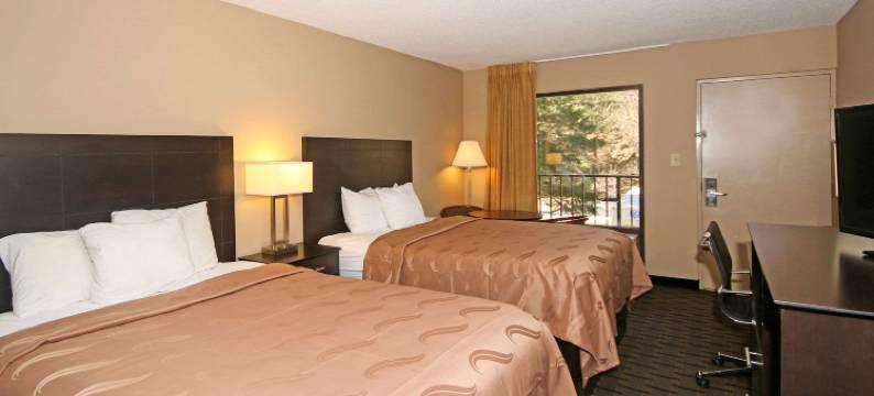 克林顿 - 劳伦斯 I-26 凯艺酒店(Quality Inn Clinton - Laurens I-26)图片