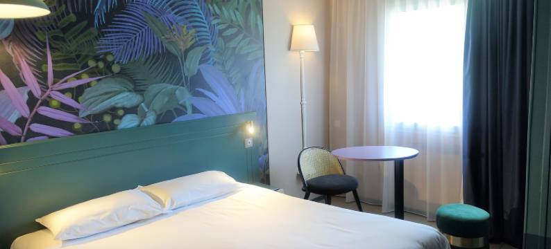 红磨坊舒适大酒店(Hôtel Grand Confort Le Moulin Rouge)图片