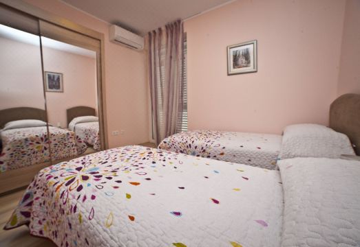 Split Apartments Peric Hotel Overview