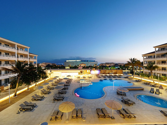 拉帕兹公园酒店