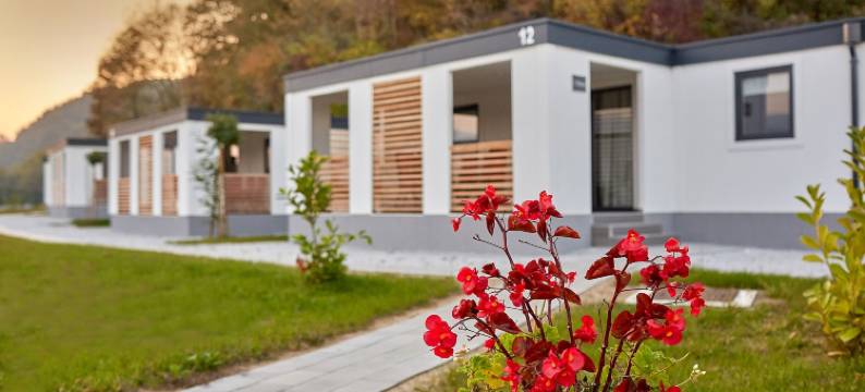 Mobile Homes Terme Jezercica 移动家居特尔梅耶泽尔西卡(Mobile Homes Terme Jezercica)图片