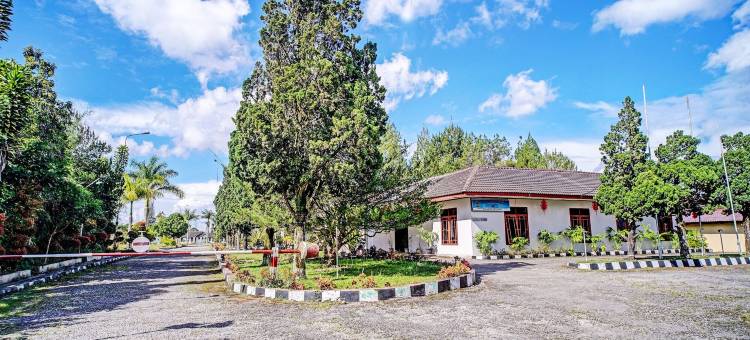 首都 O 92214 贝里斯特拉酒店(Capital O 92214 Beristera Hotel)图片