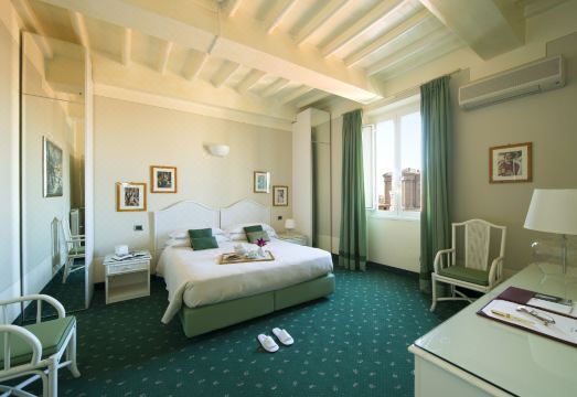 Hotel Gregoriana Hotel Overview