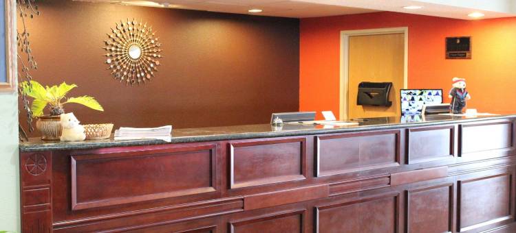 奥塞多威斯康星速8酒店(Super 8 by Wyndham Osseo WI)图片