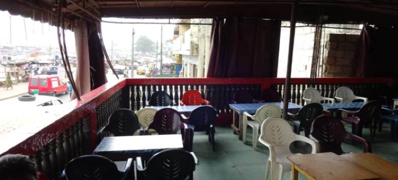 圆点复合式酒店(Complexe Hôtelier Rond-Point)图片