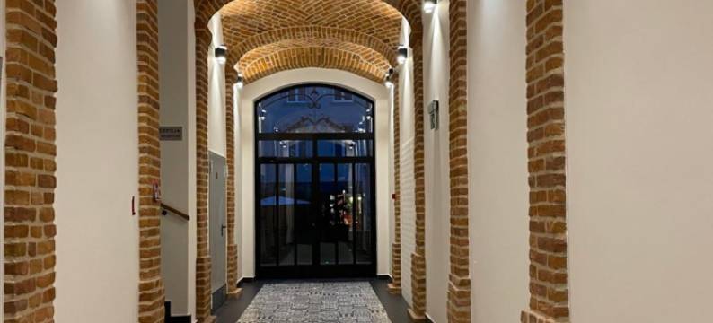 1891年的庭园酒店(1891 Garni Hotel)图片