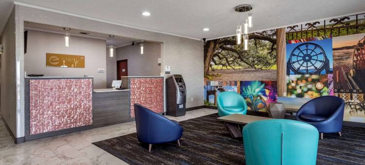 萨尔法-查尔斯湖克拉丽奥波因特酒店(Clarion Pointe Sulphur - Lake Charles)图片