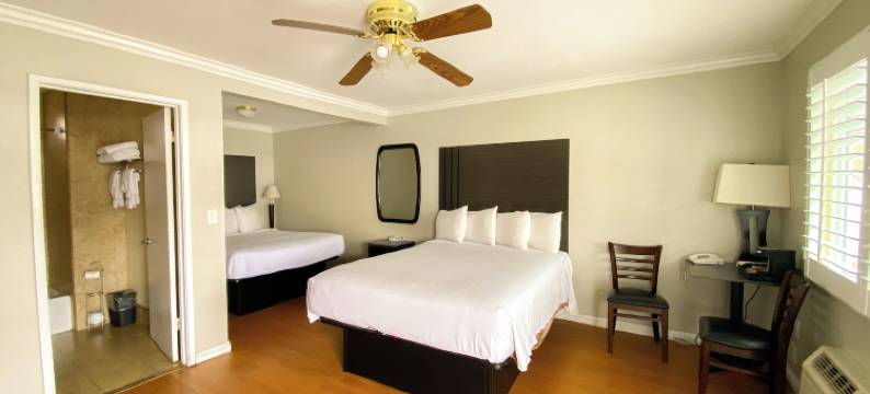 洛克维尤酒店套房(Rockview Inn and Suites)图片