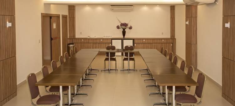 天堂马卡耶酒店(Paradiso Macae Hotel)图片