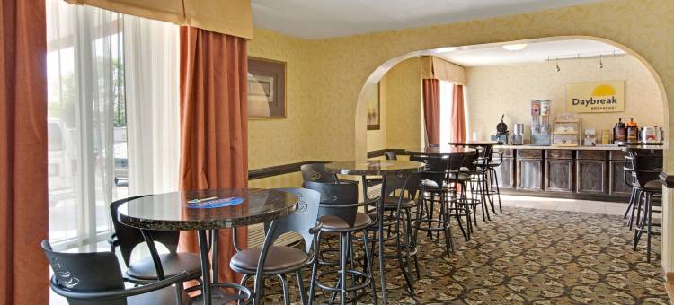 夏洛特/伍德朗近卡罗兹戴斯酒店(Days Inn by Wyndham Charlotte/Woodlawn Near Carowinds)图片