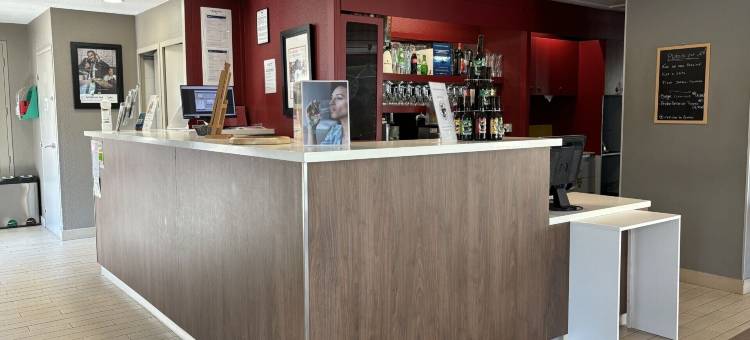 康铂穆兰阿维尼翁酒店(Campanile Moulins - Avermes)图片